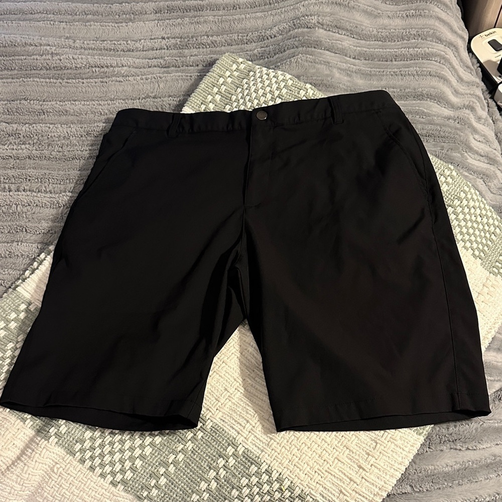 Men's Black Puma shorts